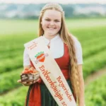 Bayerische Erdbeerkönigin